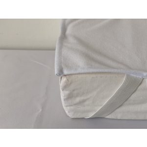 Sabata Protect PU ágyvédő (90x200) Sabata Protect PU ágyvédő (90x200)